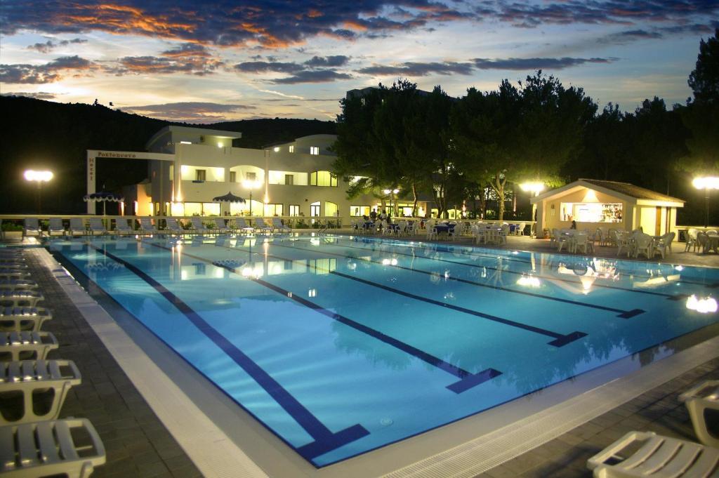 Portonuovo 4*